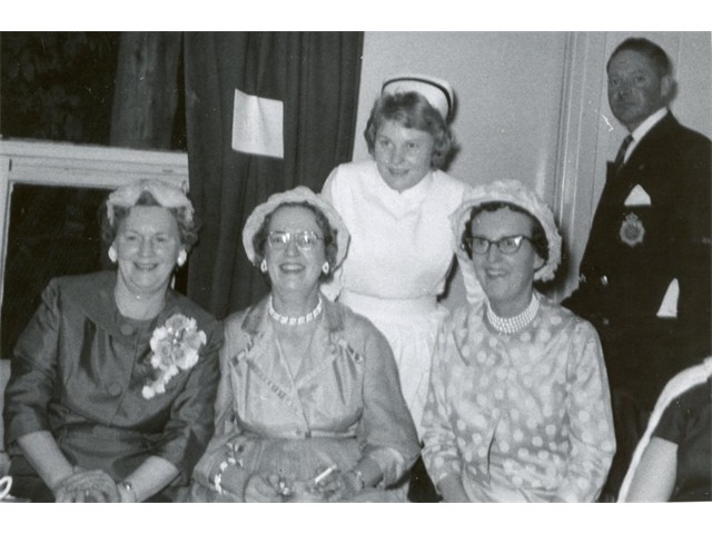 Ellen and her sisters Kitty (Willow) and Thelma at Pat's graduation