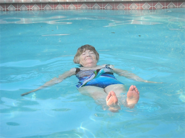 Barb in Sheila and Peter's Pool 05-2014